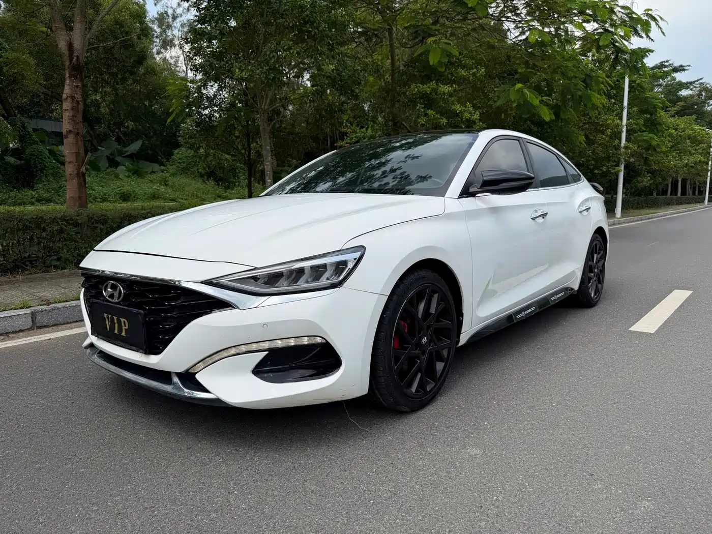 Hyundai Lafesta 2021 2021 280TGDi DLX Luxury Edition
