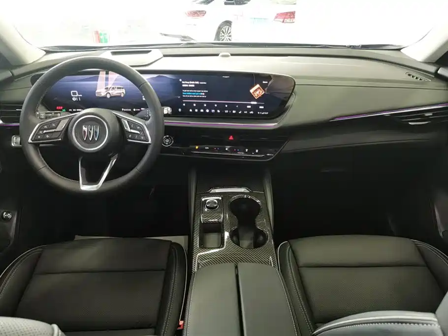 Buick Envision Plus 2025 2025 Enclave Plus 28T 2WD Platinum Edition