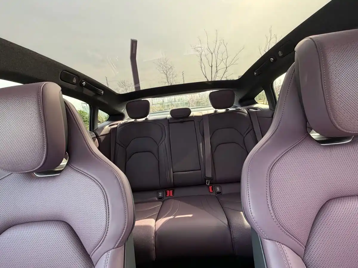 XIAOMI CAR XIAOMI SU7