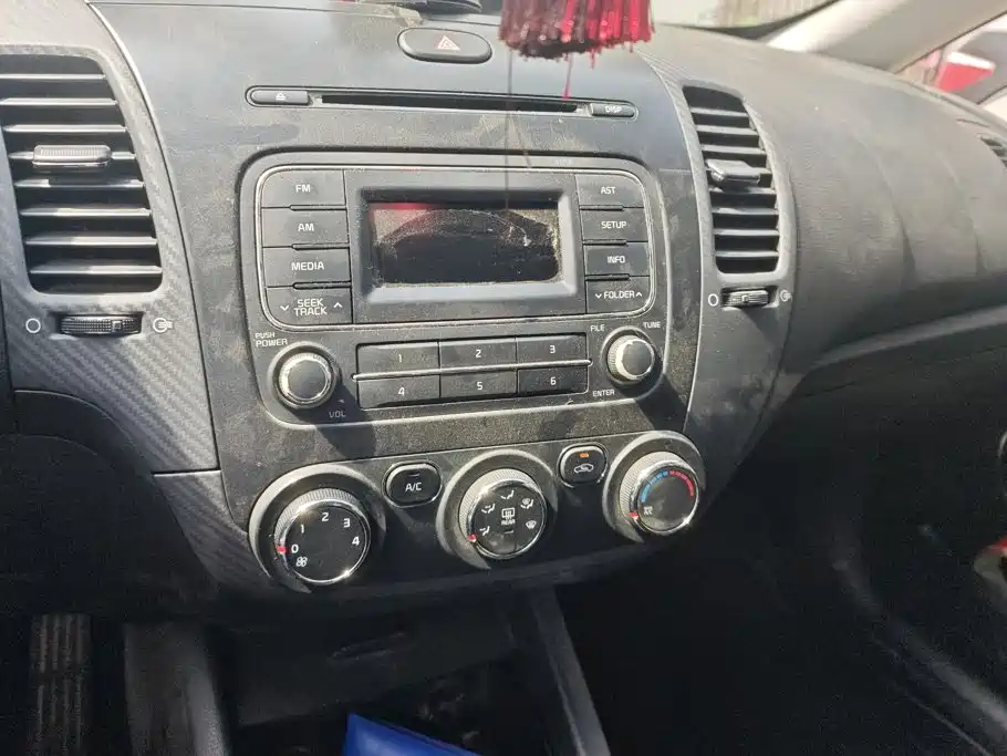 Kia K3S 2014 2014 1.6L Automatic GLS