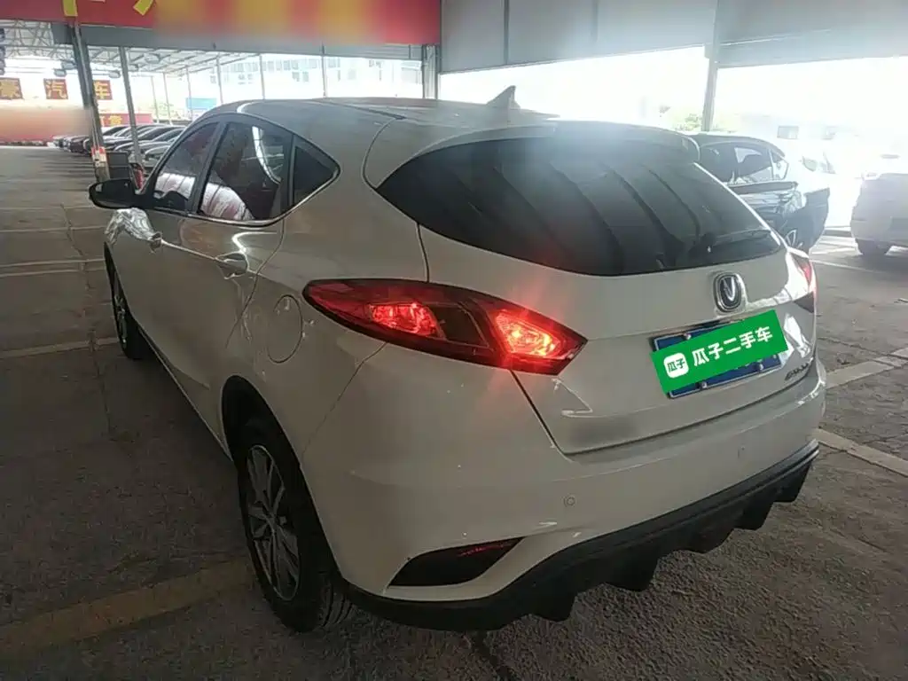 Changan Eado XT 2017 2016 1.6L Manual Stylish Cool Edition