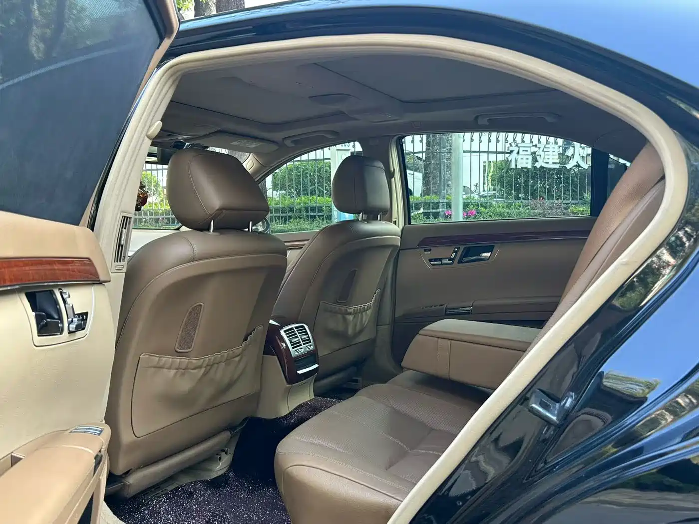Mercedes-Benz S-Class фото 5