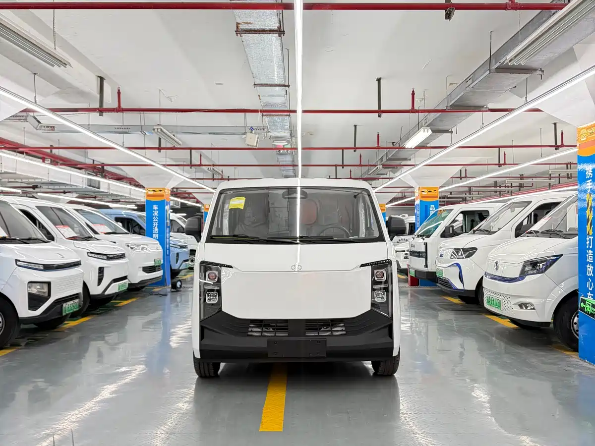 Huolala Duola Automobile Dora Bread Van 2026 Model 305KM 2C Ultra-Fast Charging Version Dream Edition CATL Battery фото 2