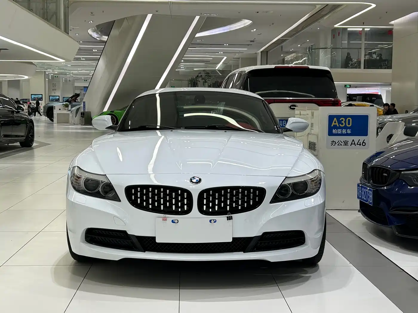 BMW Z4 2013 sDrive20i Leading фото 3