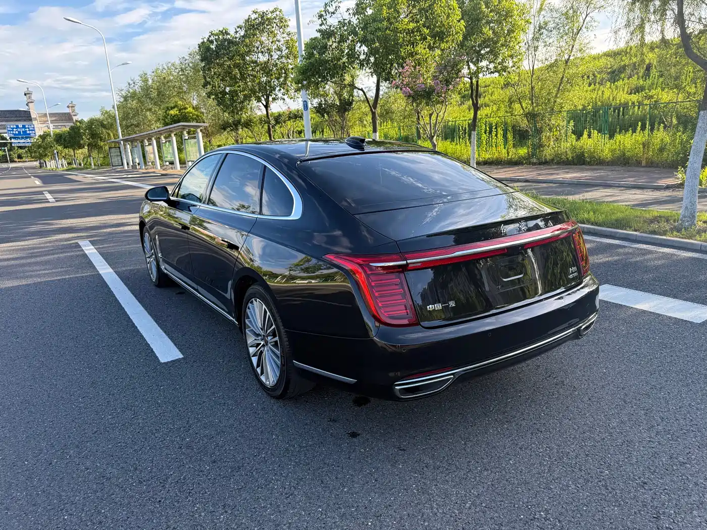 Hongqi H9 2021 2020 2.0T Smart Connection Qi Xiang Edition