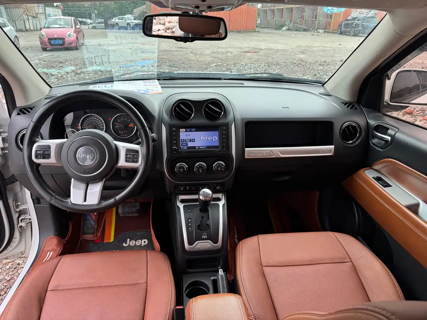 Jeep Compass (Import) 2015 2014 Facelift 2.4L 4WD Luxury Navigation Edition