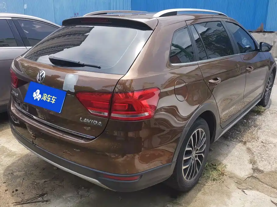 Volkswagen Gran Lavida 2015 2014 1.6L Auto