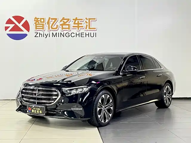 Mercedes-Benz E-Class 2025