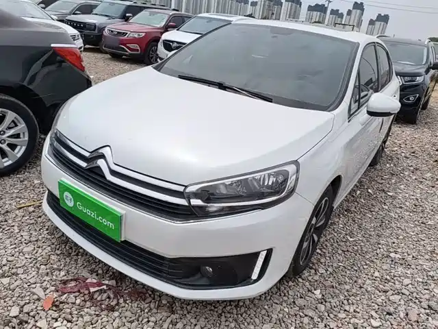  Citroën C4 C-Quatre 2018 1.6L Auto Luxury