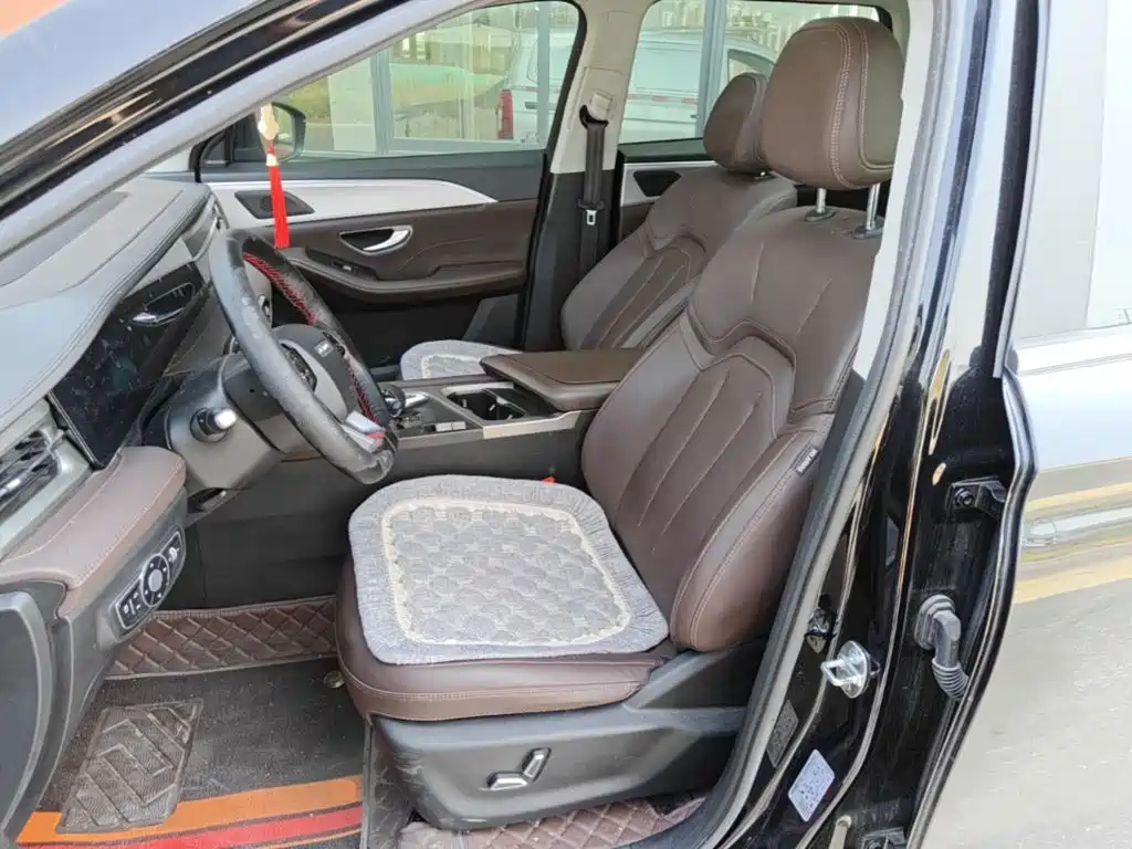 Jetour X90 PLUS 2023 2023 Facelift 1.6TD DCT Villa 7-seater