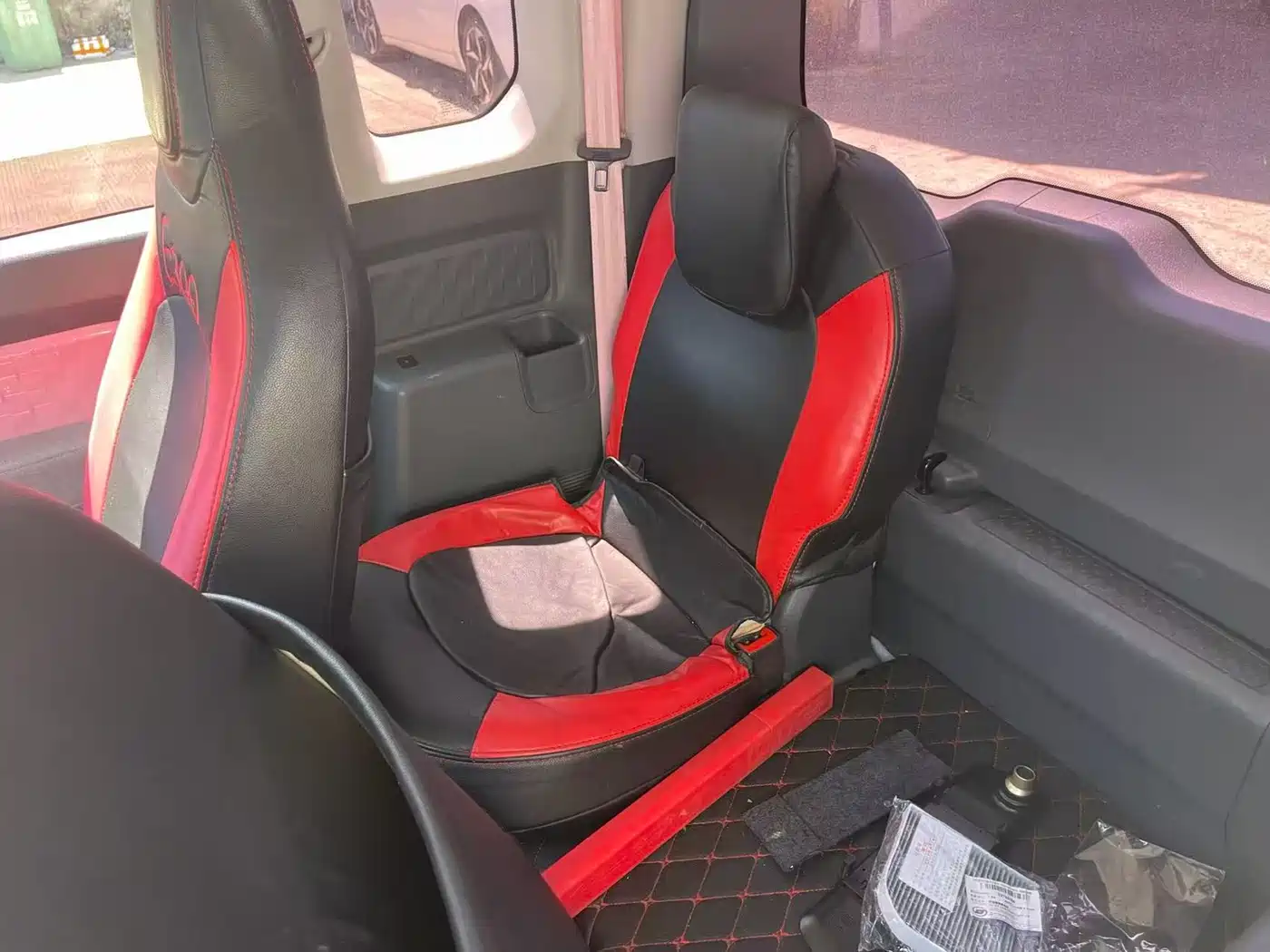 Baojun E300 2020 2020 Stellar Smart Travel Edition