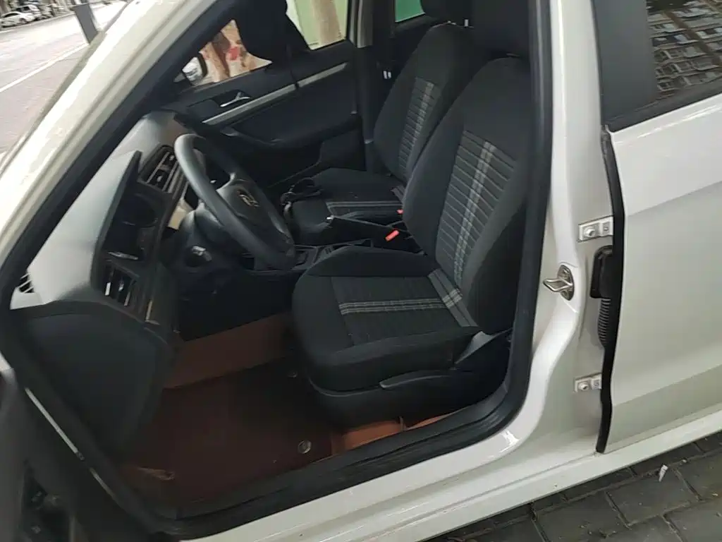 Volkswagen Lavida, миниатюра 15