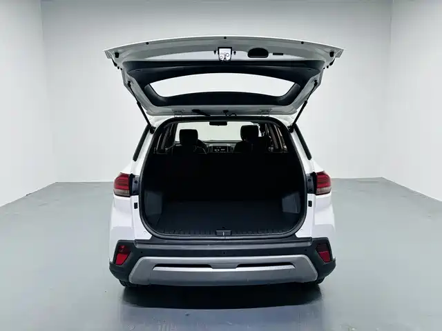Hyundai Beijing Hyundai ix35 2019 2.0L Automatic 2WD Zhiyong·Enjoy China V фото 20