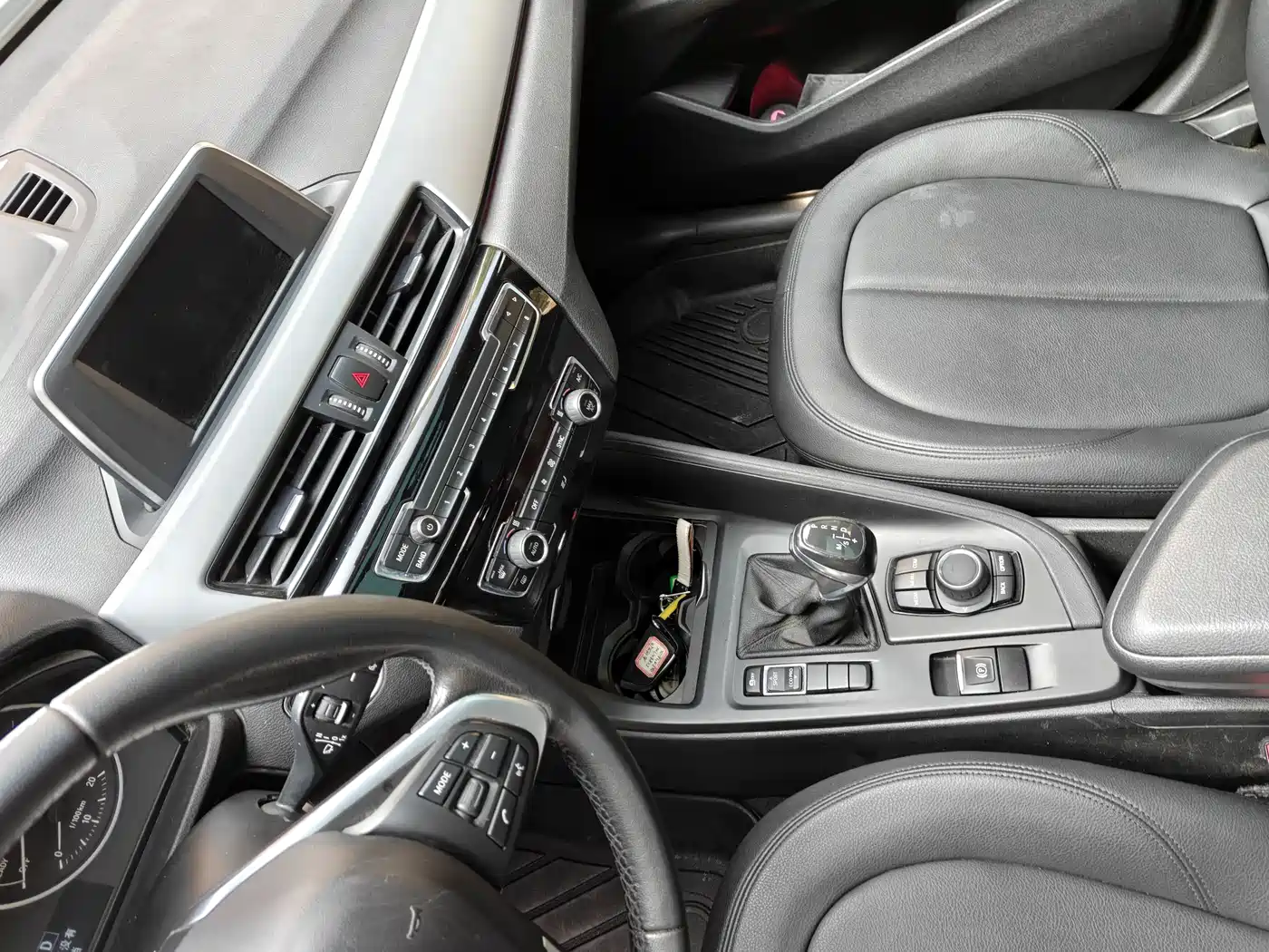 BMW X1 2018 sDrive18Li Fashion Model фото 14
