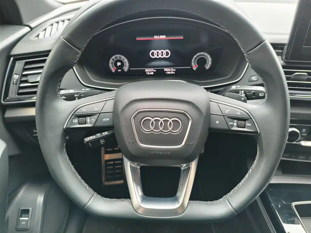 Audi Q5L 2023 40T Luxury Dynamic фото 9