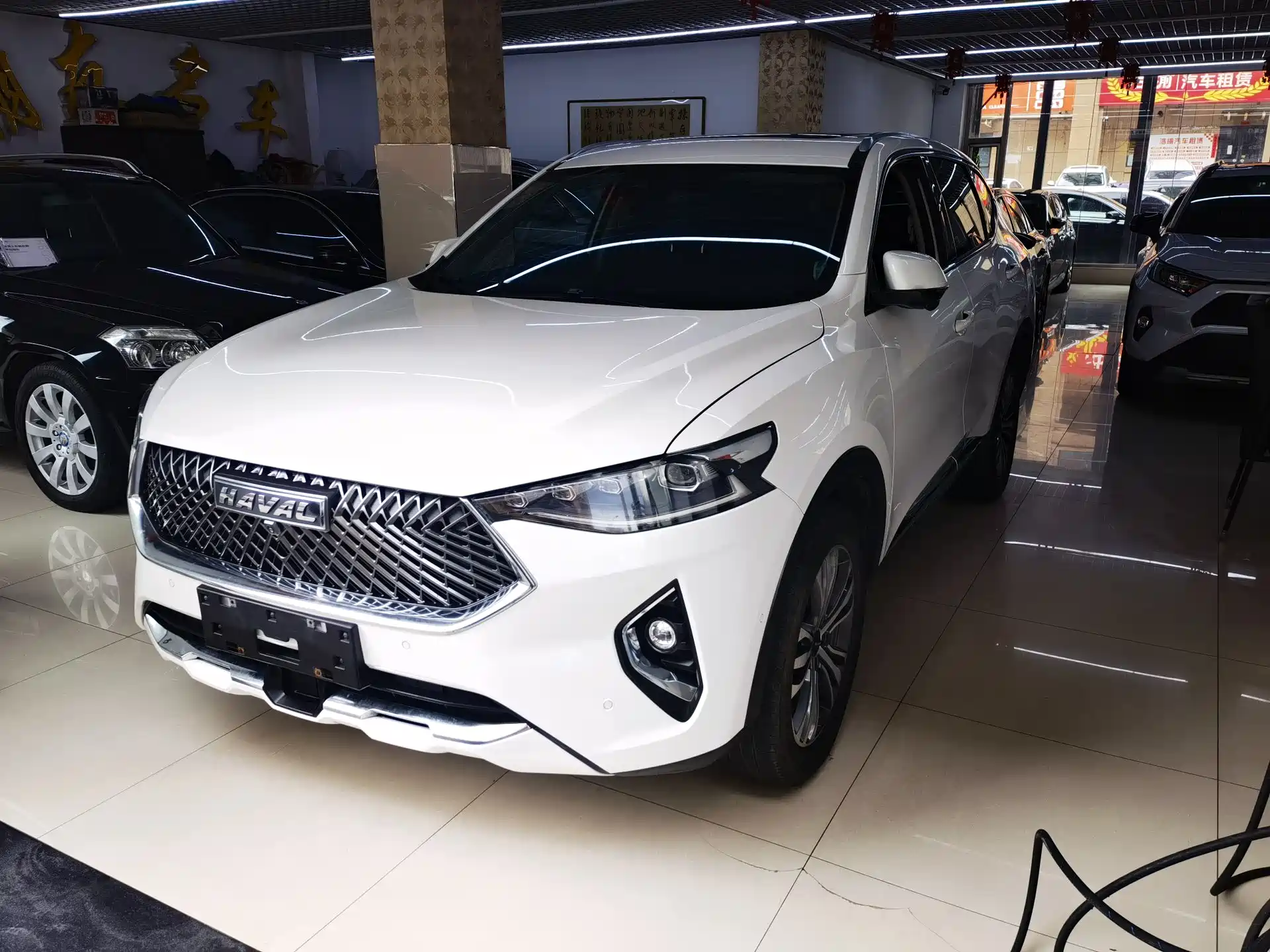 Фото 1 - Haval F7