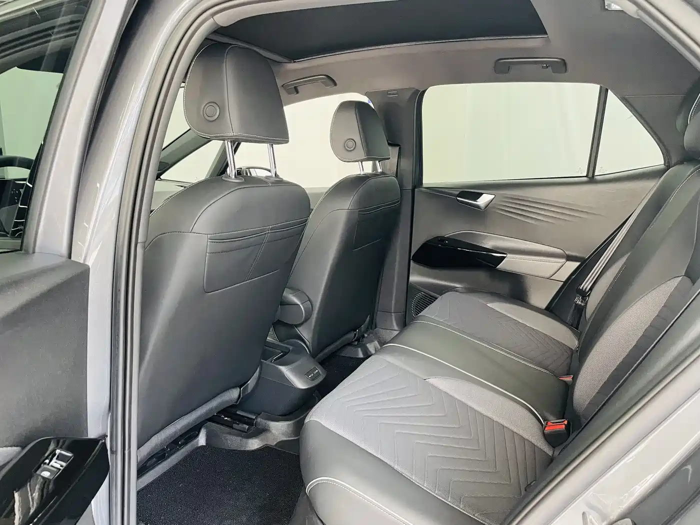 Volkswagen ID.3 2023 Upgraded Pure Intelligence Edition фото 10