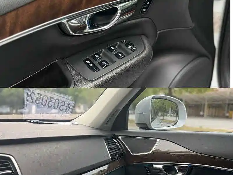 Photo 4 - Volvo XC90