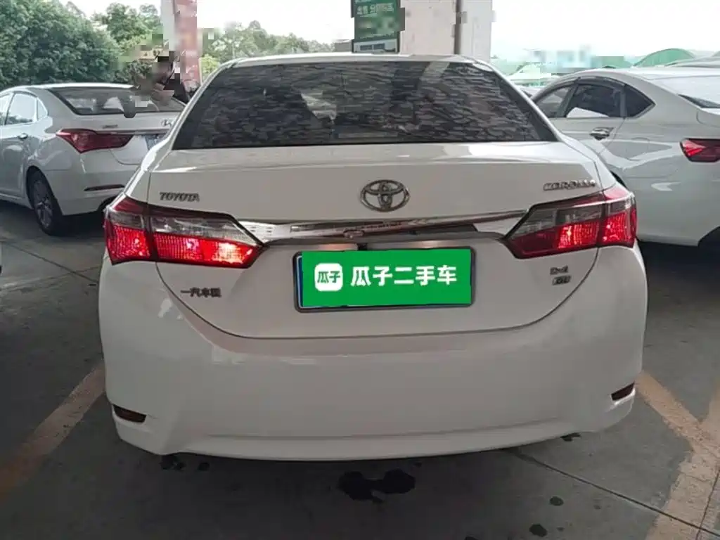 Toyota Corolla 2017 Facelift 1.2T S-CVT GL фото 6