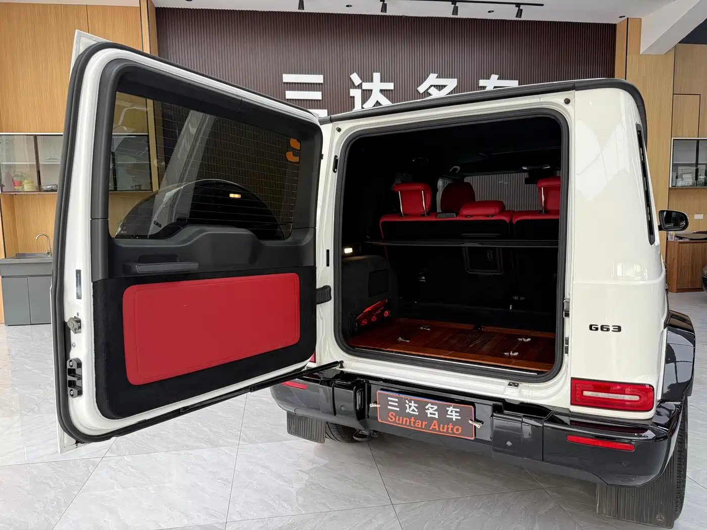 Mercedes-Benz G-Class AMG 2021 AMG G 63 фото 29