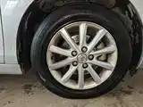 Photo 12 - Toyota Camry