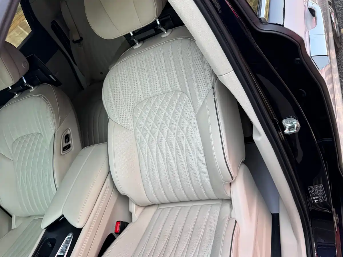 Voyah Auto Voyah Dreamer 2022 Low-carbon Dream+Smart Package фото 13