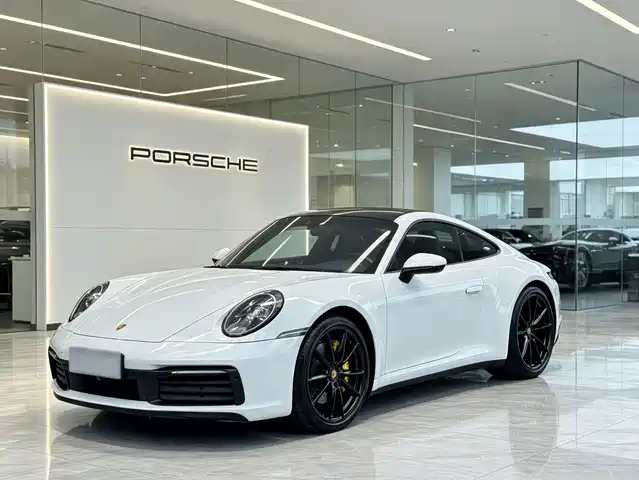 Porsche 911 2021