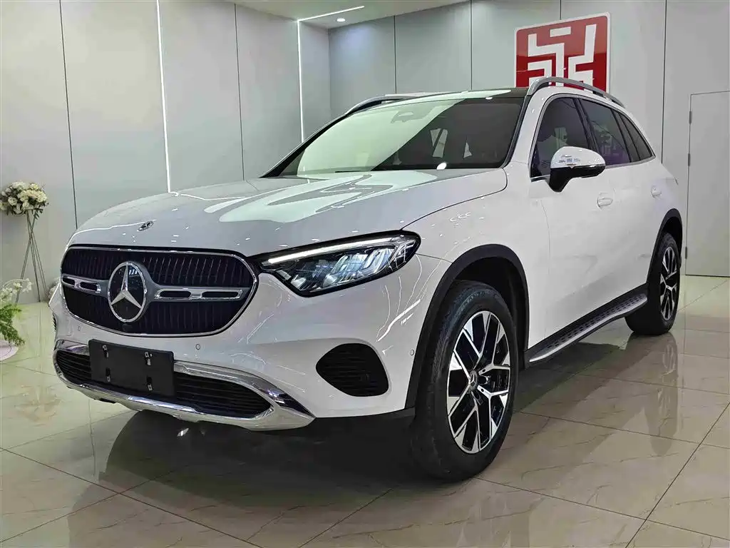 Mercedes-Benz GLC 2023 GLC 260 L 4MATIC Dynamic 7-Seater