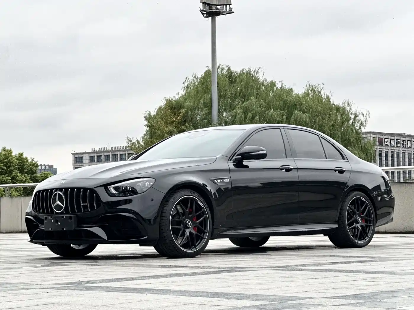 MERCEDES-BENZ E CLASS AMG