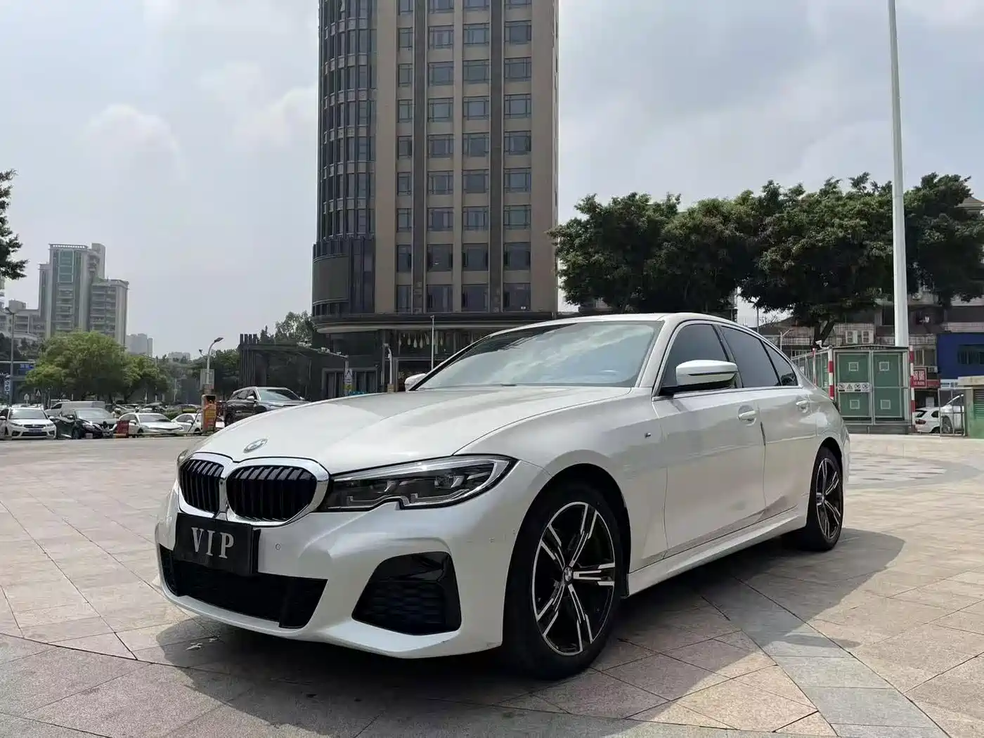 Фото 1 - BMW 3 Series