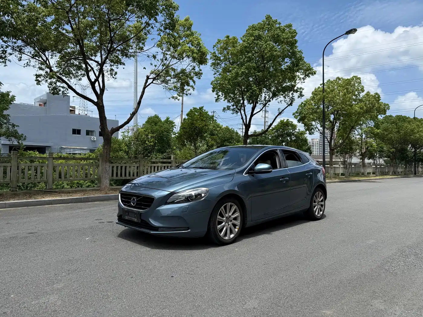 Volvo V40 2013 2014 2.0T Zhiya Edition