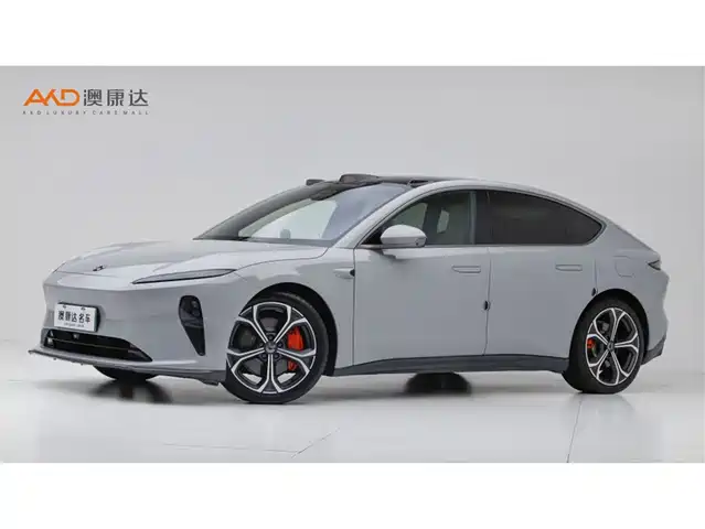 NIO ET5