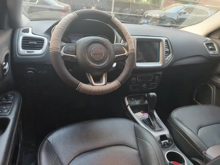 Jeep Compass 2017 2017 200T Automatic Family Edition