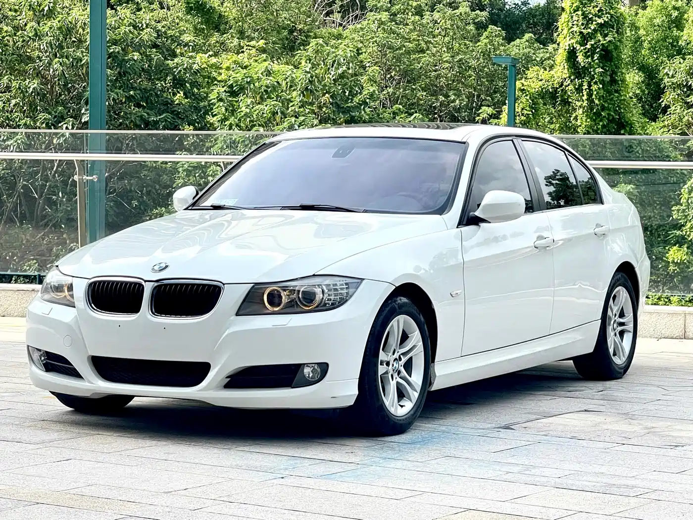 BMW 3 Series (Import) 2012 2012 318i Leading