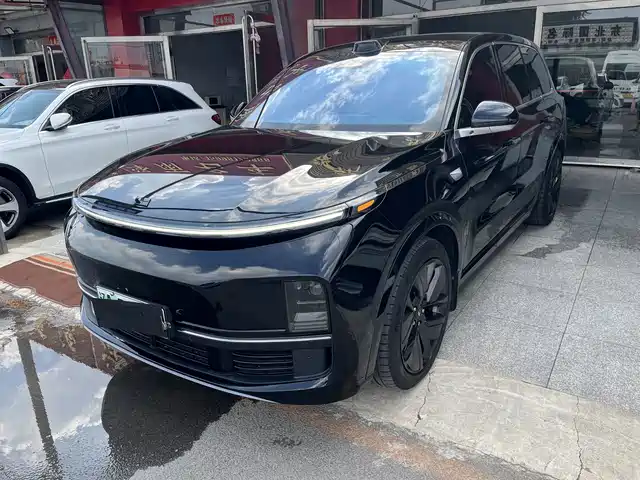 Li Auto Li Xiang L9 2023