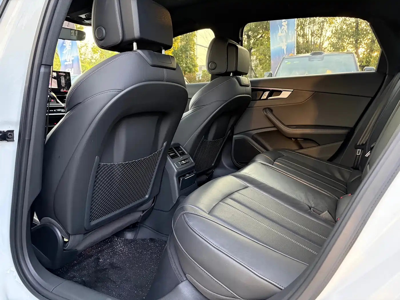 Audi A4L 2024 40 TFSI Luxury Dynamic фото 8