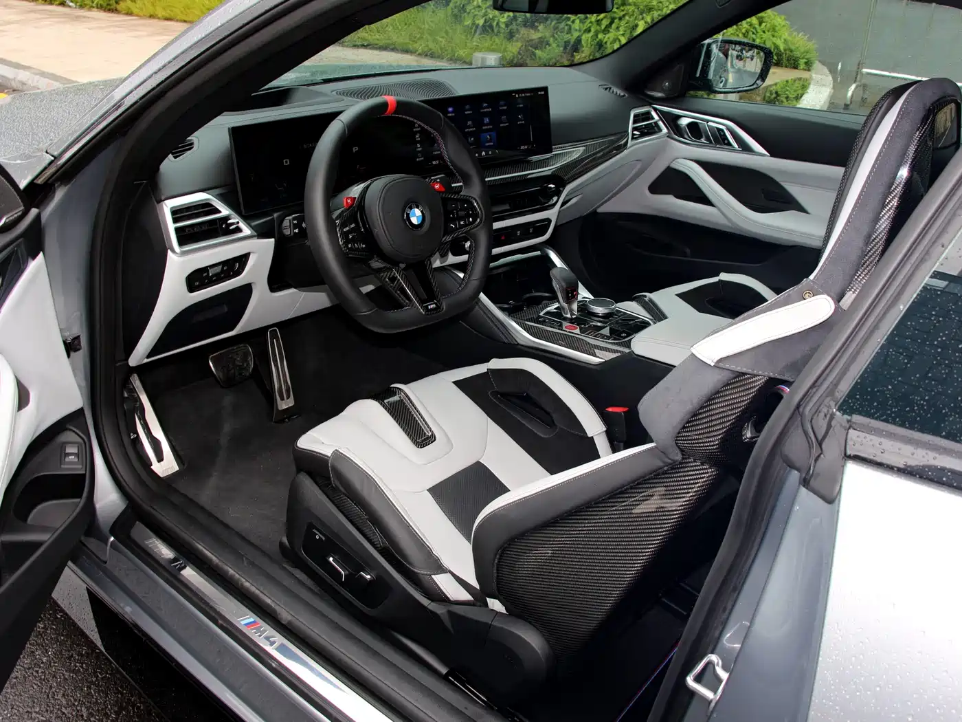 BMW M4 2026 2024 BMW M4 Coupe M xDrive Competition