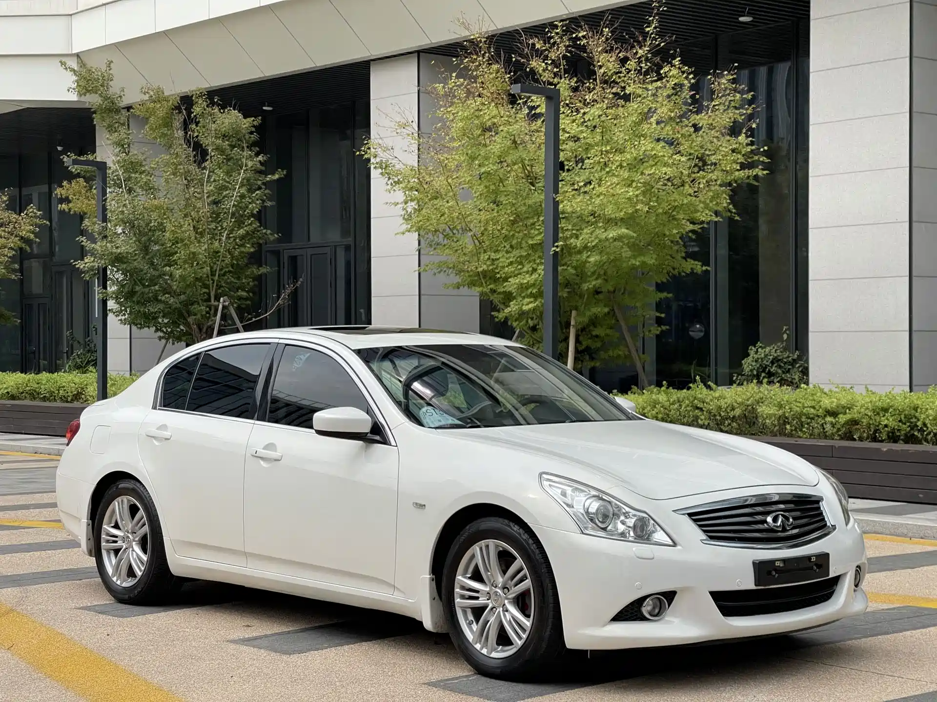 صورة 3 - Infiniti G Series