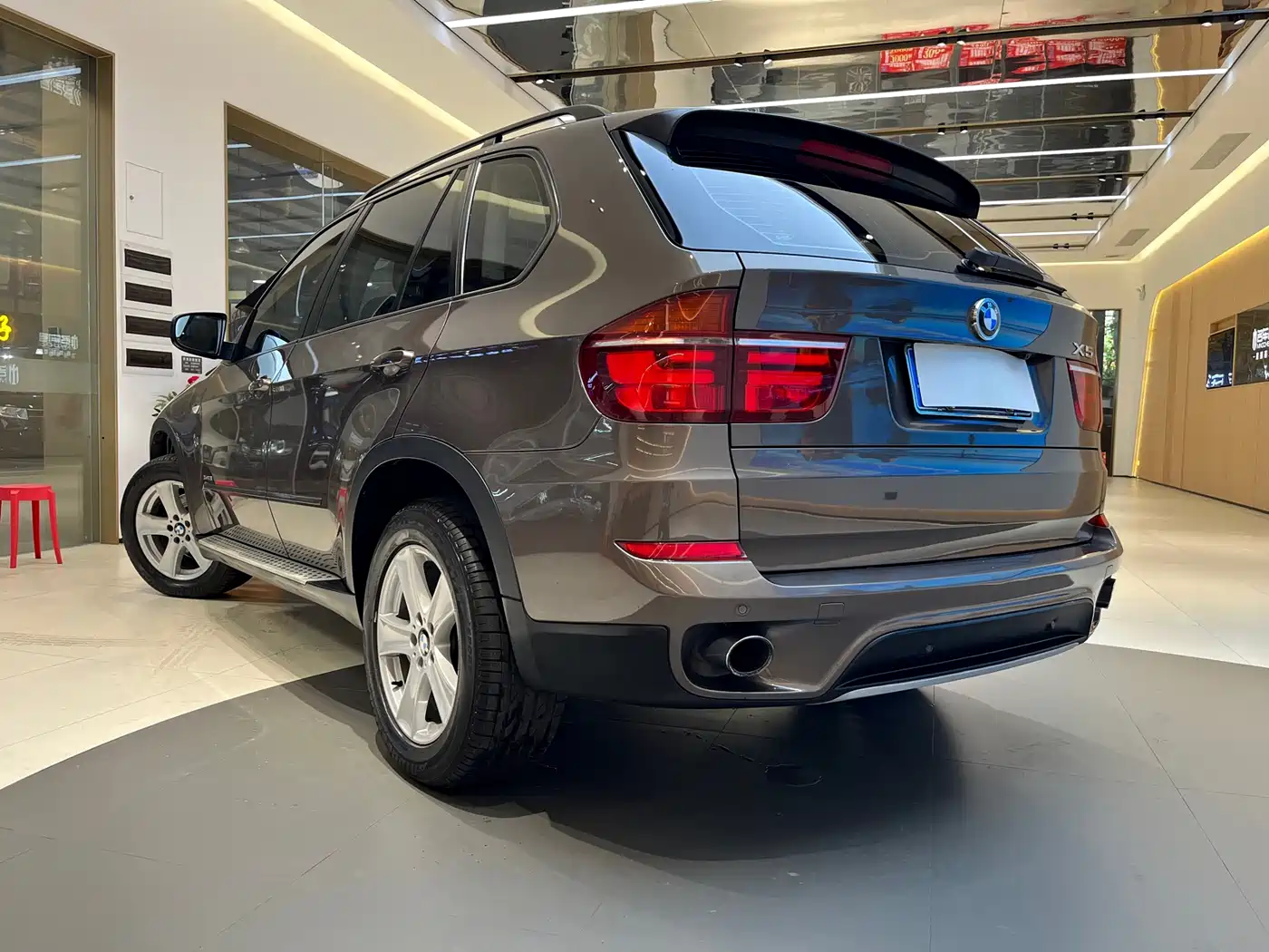 BMW X5 (Import) 2013 xDrive35i Leading фото 4