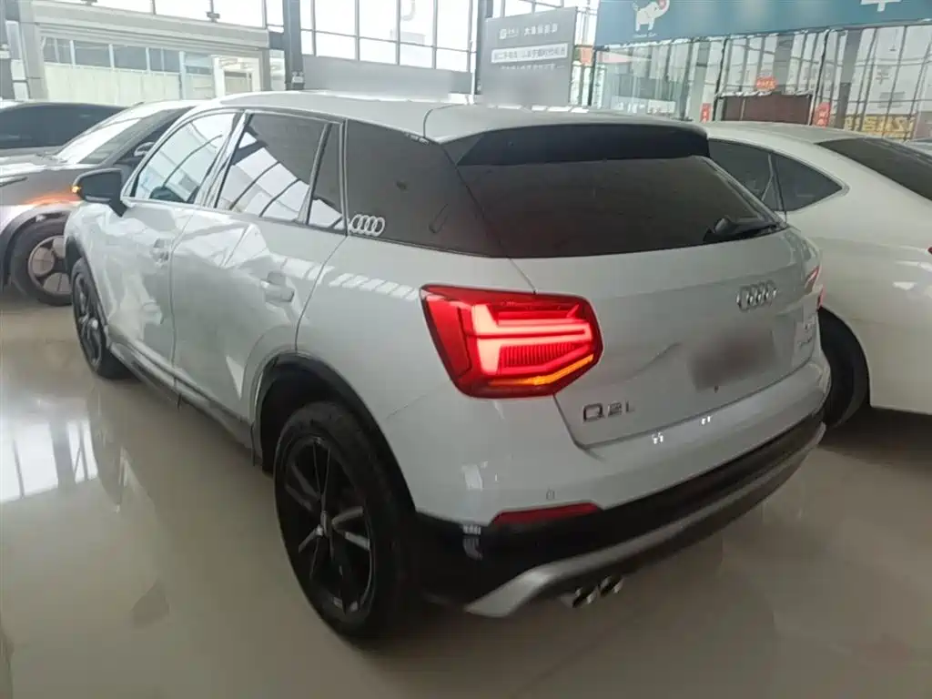 Audi Q2L 2018 35 TFSI Fashion Dynamic China VI фото 5