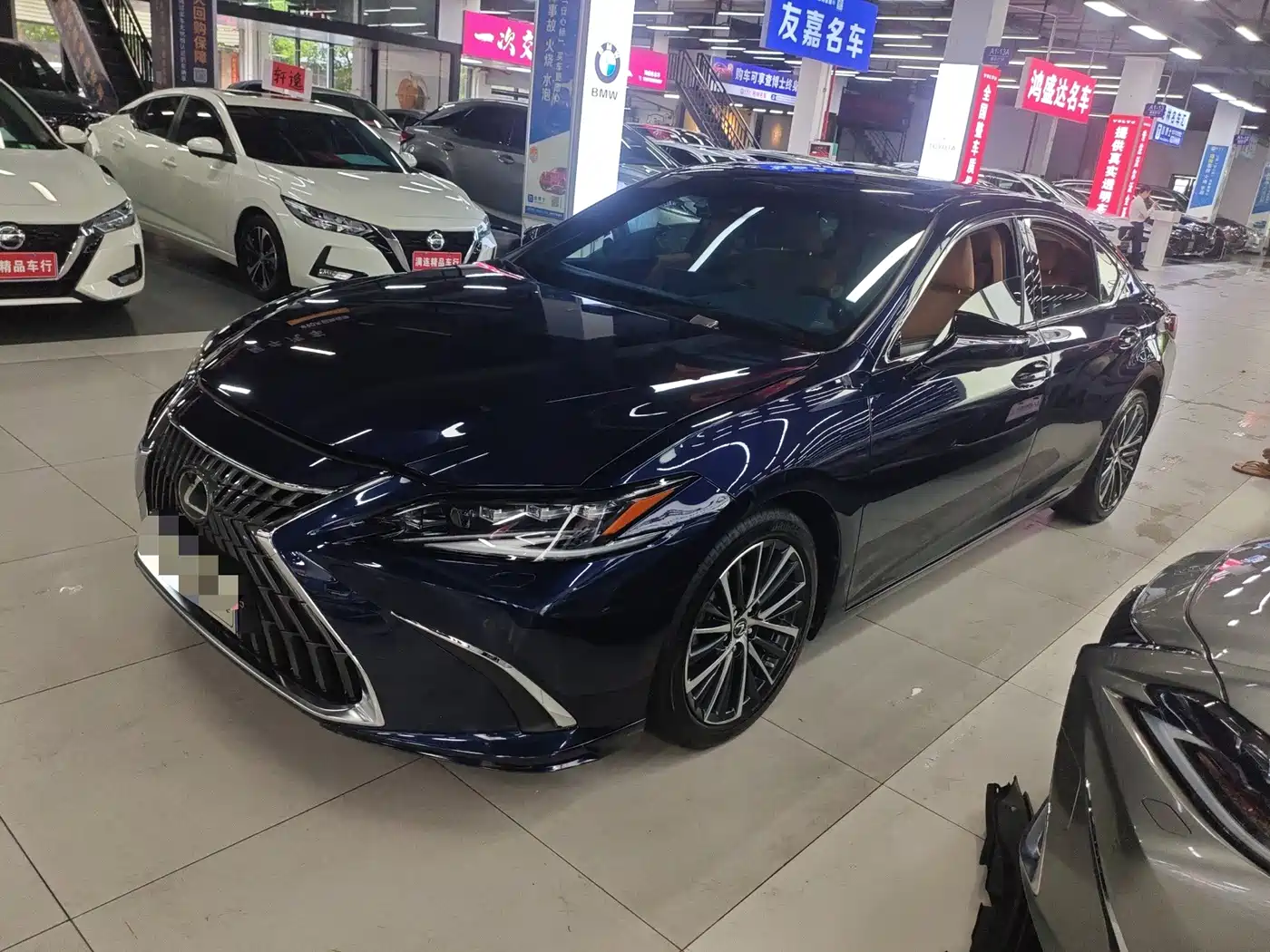  Lexus Lexus ES 2022 300h Ultimate Edition