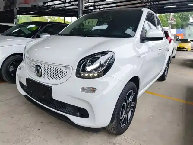  smart smart forfour 2018 0.9T 66kW Pioneer Edition