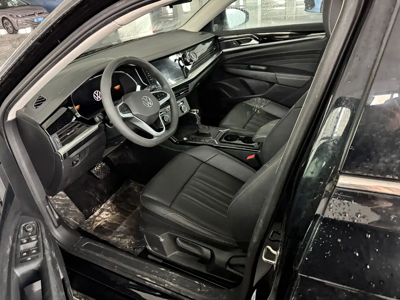 Volkswagen Passat 2024 280TSI Business Edition фото 2