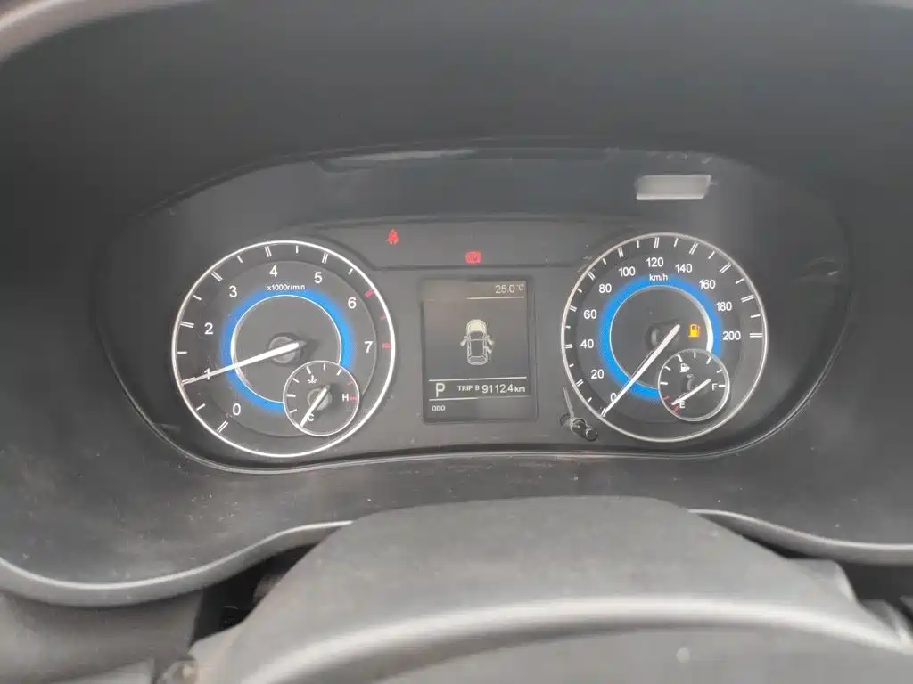 Dongfeng Fengguang Fengguang S560 2020 2021 1.5T CVT Elite Type