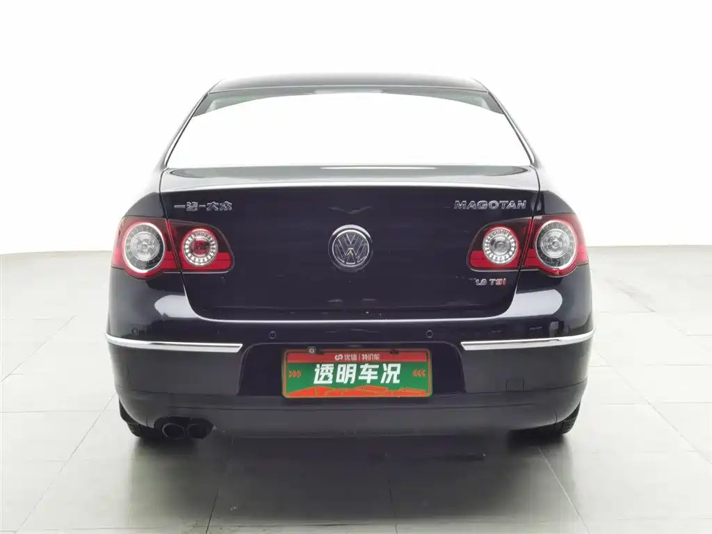 Volkswagen Magotan 2011 1.8TSI DSG Comfort фото 4
