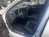 Фото 8 - Volvo V90