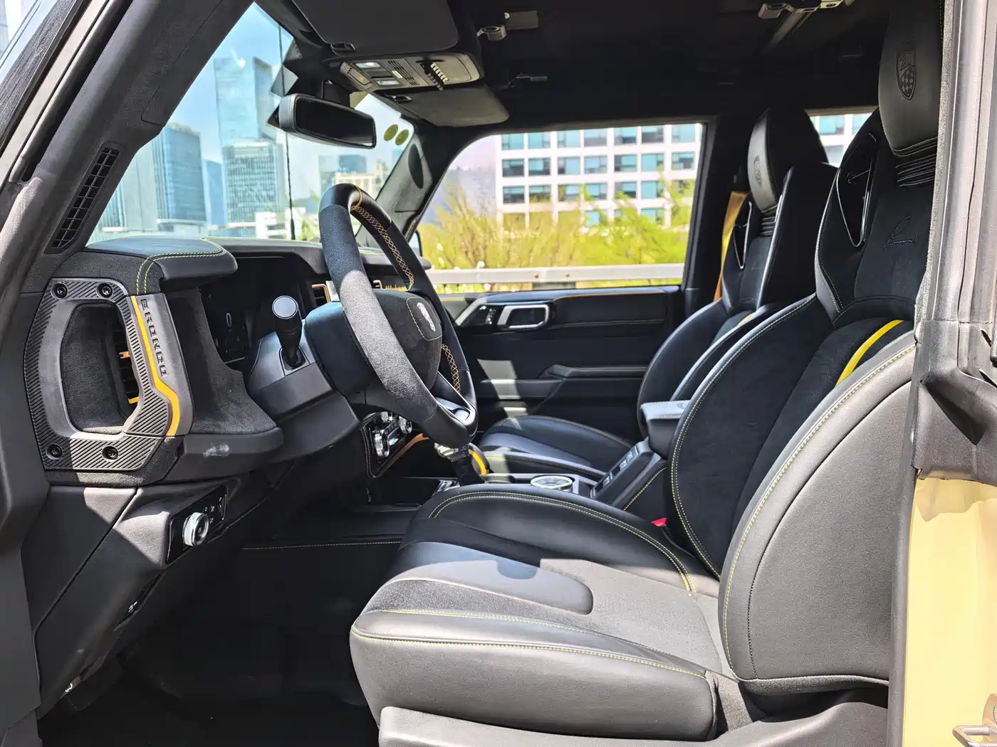 LUMMA GT 2025 Model GT45 Defender фото 8