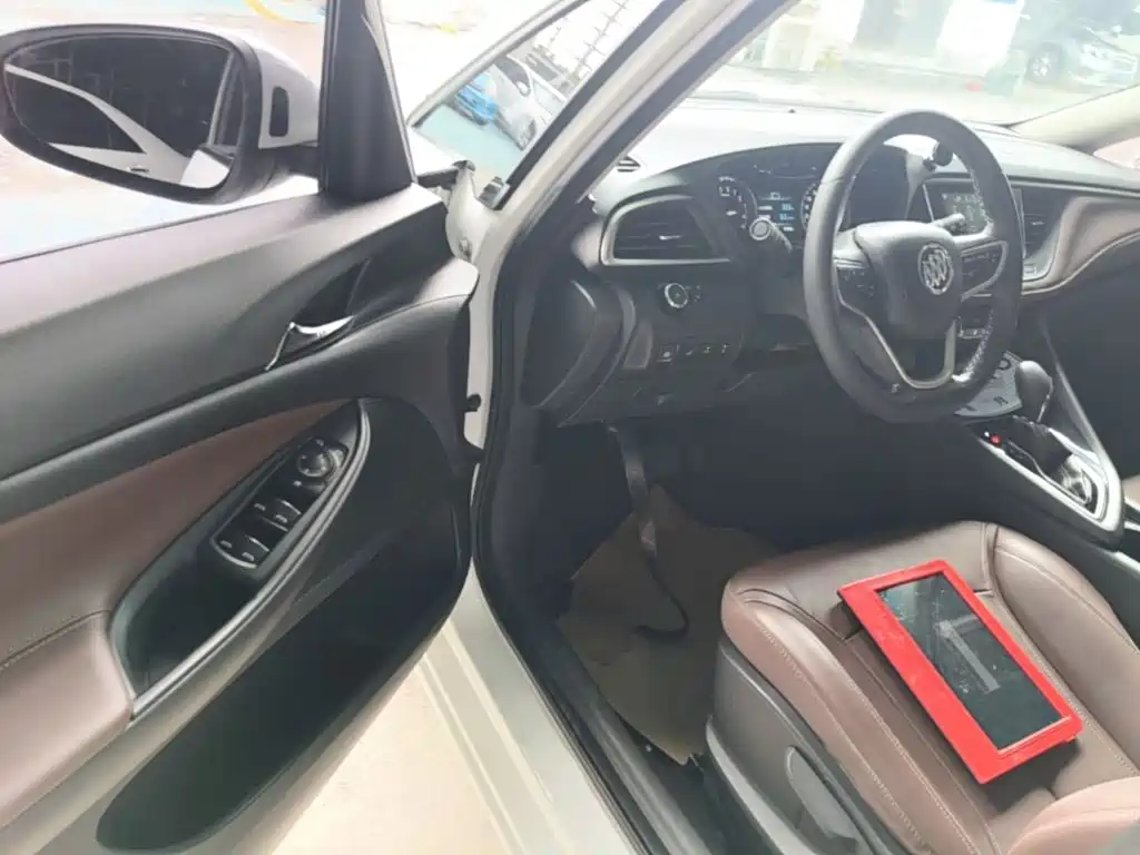 Buick GL6 2018 2018 18T 6-Seater Premium