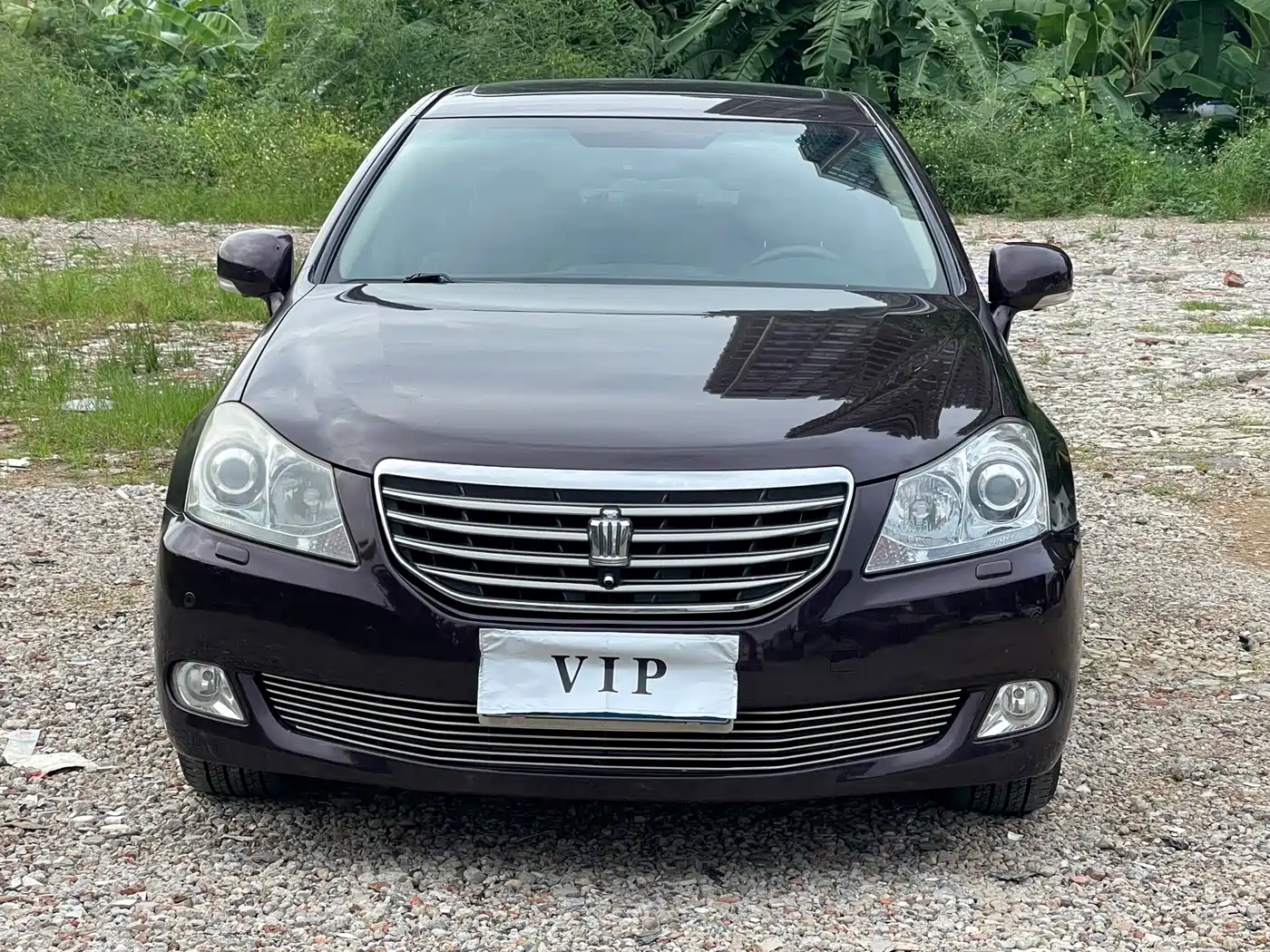 Фото 2 - Toyota Crown