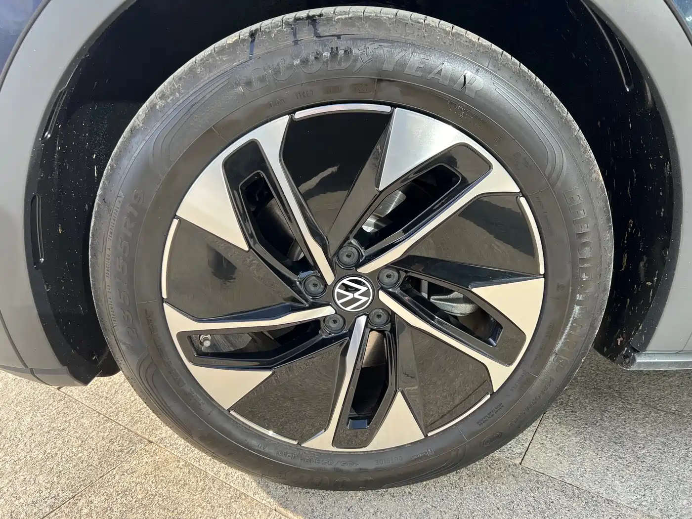 VOLKSWAGEN ID.4 CROZZ